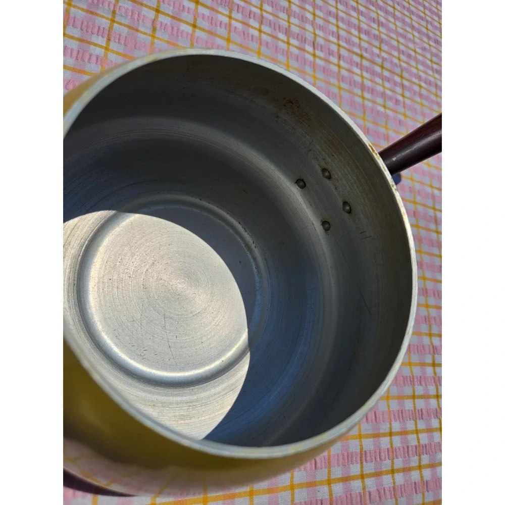 Vintage MCM Mustard Yellow Fondue Pot w Wood Handle Made in Japan 12